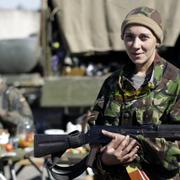 Akrivbild på ukrainsk soldat.
