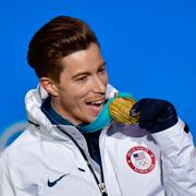 Shaun White med guldmedaljen.