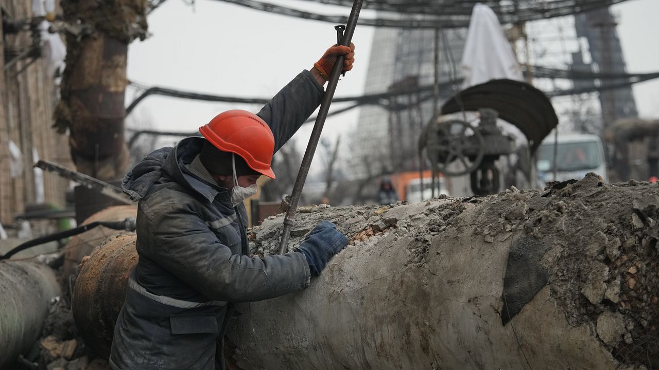 Russia Strikes Kyiv Power Plant, Zelensky Says No Advance Warning From Allies