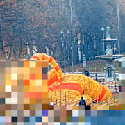 Bocken har blåst omkull. 