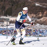 Heidi Weng och  Ebba Andersson leder.