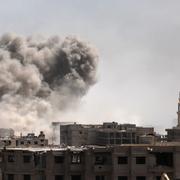 Bild från Zamalka, östra Ghouta, från onsdagen.