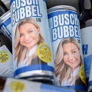 Illustrationsbild: Kristdemokraterna bjuder på buschbubbel Almedalsveckan.