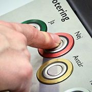 Omröstning i riksdagen, arkivbild.