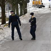 Polisinsats vid Runby skola i Upplands Väsby på onsdagen.