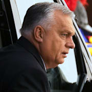 I april går Ungern till val. Premiärminister Viktor Orbáns parti har motvind i oppositionen och kan för första gången på 16 år få rejält motstånd.