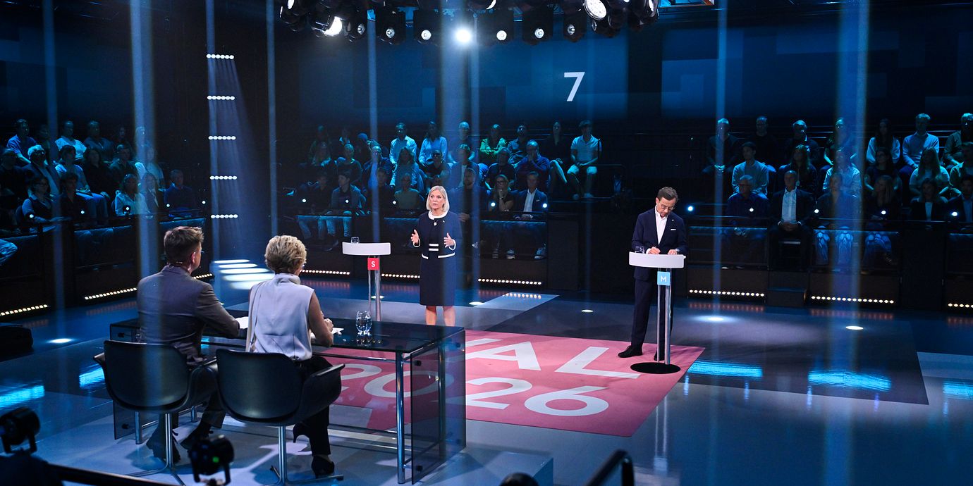 Arkivbild från 12 september: Socialdemokraternas partiledare Magdalena Andersson (S) och Moderaternas partiledare statsminister Ulf Kristersson (M) under den avslutande statsministerduellen på TV4, kvällen innan valet.