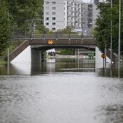 Viadukt under E6:an i Kållered har svämmats över. 