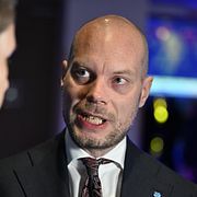 Martin Kinnunen (SD) menar att det finns flera grupper som kan kräva ursäkter från staten.