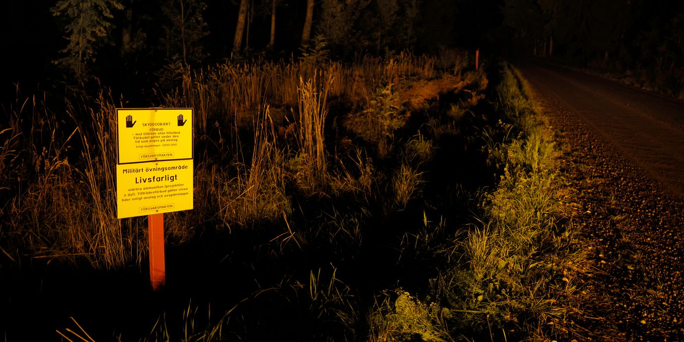 Sju personer skadades när explosionen inträffade på skjutfältet.