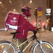 Ett cykelbud för Foodora.