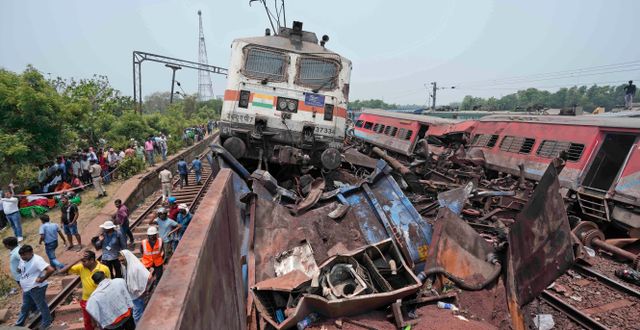 Bild från olycksplatsen. Rafiq Maqbool / AP
