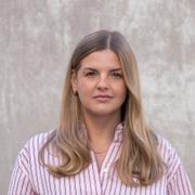 Avanzas sparekonom Felicia Schön