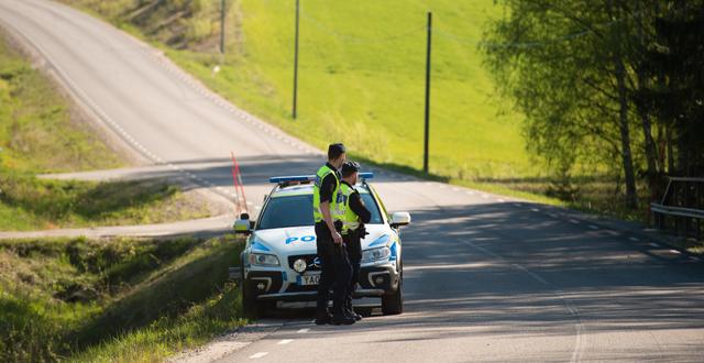 Polisbil nära olycksplatsen i Sörfors, Sundsvall.  NILS JAKOBSSON / BILDBYRÅN