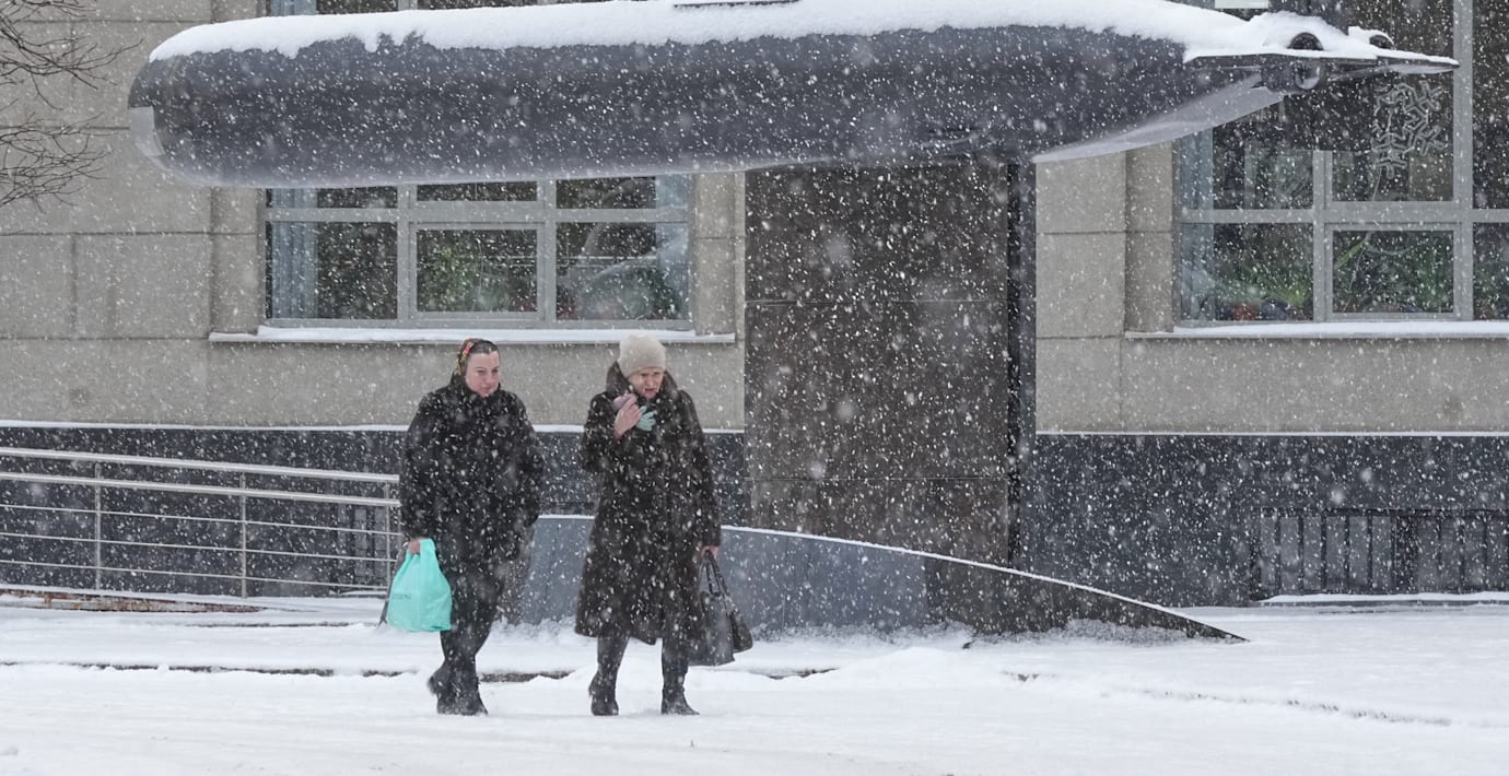 En skulptur föreställande en kärnvapenbestyckad ubåt i Sankt Petersburg.