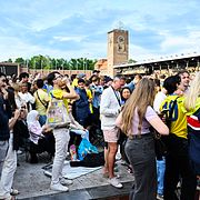 Arkivbild från 20 juni: Besvikna fotbollssupportrar efter Nederländernas mål på Stockholm Stadion för att följa Sveriges gruppspelsmatch mot Nederländerna.