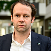 Rickard Nordin (C) till vänster, Peter Wigert till höger.