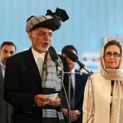 Ashraf Ghani (mitten). Arkivbild.