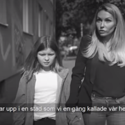 Skärmdump från reklamfilmen.