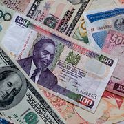 Ett antal sedlar i olika valutor