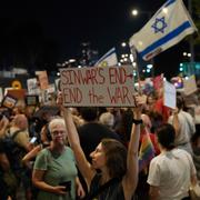 Demonstrant i Tel Aviv.