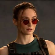 Sophie Turner som Lara Croft.