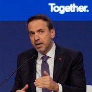 Turkiets energiminister Alparslan Bayraktar. 