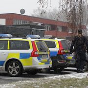 Polisinsatsen på platsen.