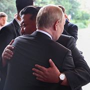 Kim och Putin när de träffades i Kina förra året.