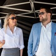 Jessica Stegrud tillsammans med Jimmie Åkesson i maj 2024. 