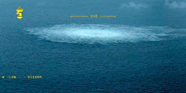 Svenska kustbevakningens bild från Nord Stream-läckorna.  Kustbevakningen/AP