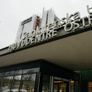 Huvudentrén vid Östra sjukhuset.