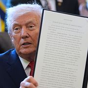 Arkivbild. Trump i Ovala rummet.