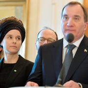 Kulturminister Amanda Lind (MP) och statsminister Stefan Löfven (S) presenterar sin nya regering i januari.