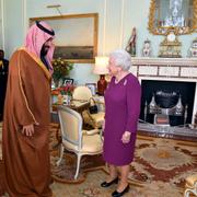 Mohammed bin Salman möter Elizabeth II.