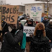 Protester mot ICE i Minnesota.