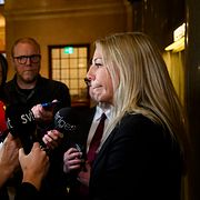 Linda Lindberg möter pressen i början av maj.