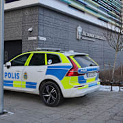 Rättegången efter trippelmordet i Uppsala i april 2025 inleds i Attunda tingsrätt.