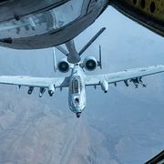 Ett flygplan av modellen A-10 Thunderbolt II, som USA ska ha använt i attackerna.