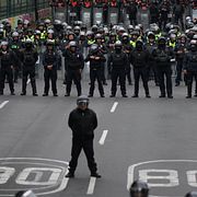 Flera demonstrationer har hållits i Mexiko i samband med VM. I säkerhetsapparaten ingår över 100 000 personer.