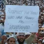 Religiösa demonstrationer i Pakistan sedan en kvinna som dömts för hädelse tidigare i år släpptes.