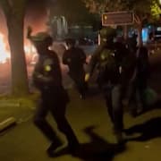 Stora protester har skakat Paris.  Aimé-Céleste Karege/AP