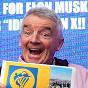 Michael O’Leary verkar inte så nedstämd över att bli kallad idiot av Elon Musk på X. Snarare tvärtom. 