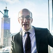 Kenneth Rogoff.