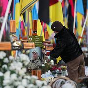 Gravplats i Ukraina för soldater som dödats i kriget. Bilden är tagen i februari tidigare i år.
