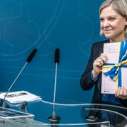 Magdalena Andersson med vårändringsbudgeten.