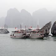 Arkivbild från Ha Long-bukten.