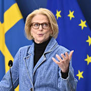 Finansminister Elisabeth Svantesson (M) under pressträffen.