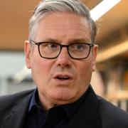Keir Starmer på besök i Swindon i England. Arkivbild. 