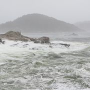 Stormen Dave drar in över Norges kust.